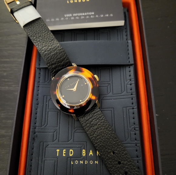 Ted Baker Tortoise watch - Picture 2 of 7